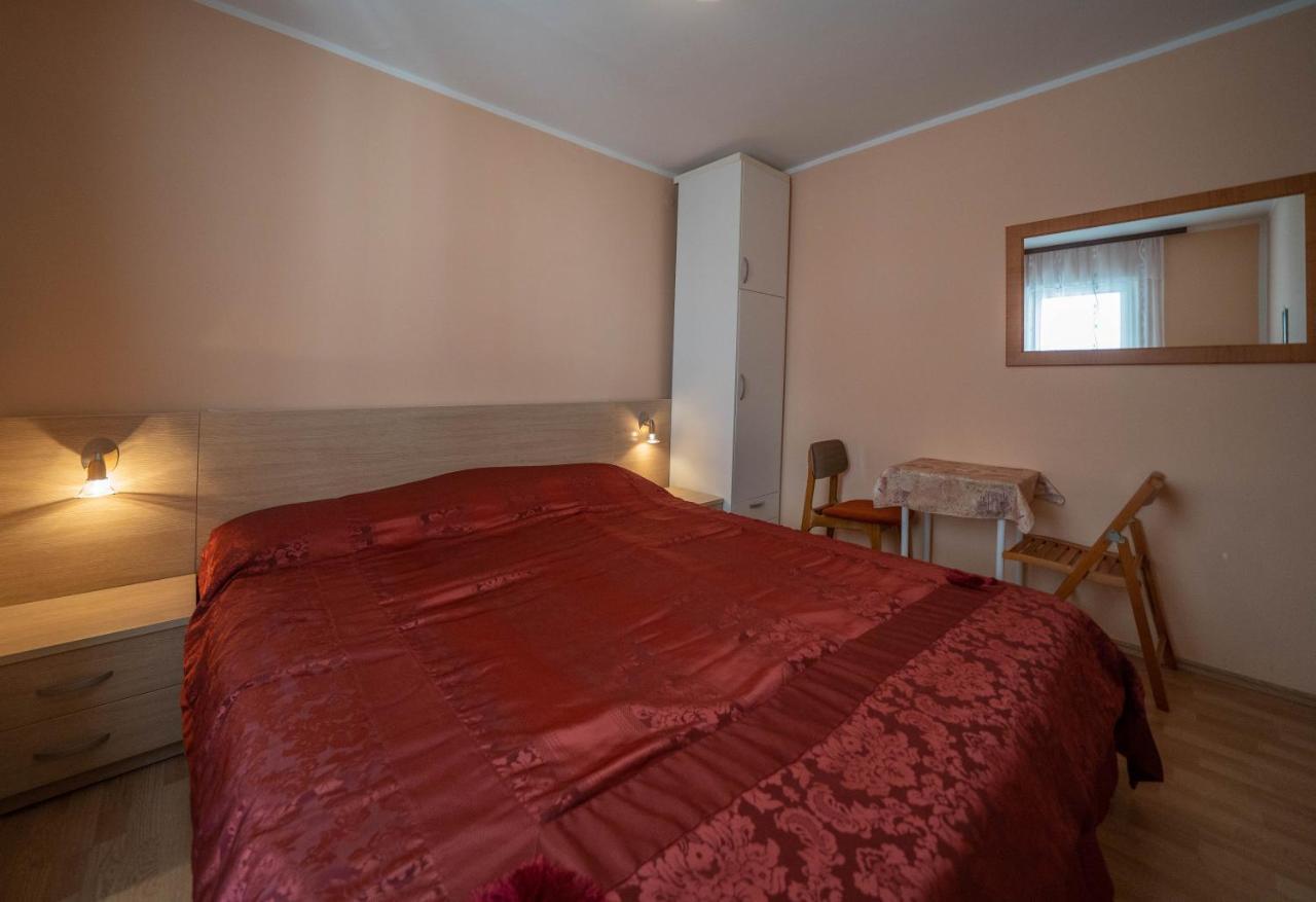 Seaside Serenity: 2-Bedroom Apartment With Boka Bay View Kotor Zewnętrze zdjęcie