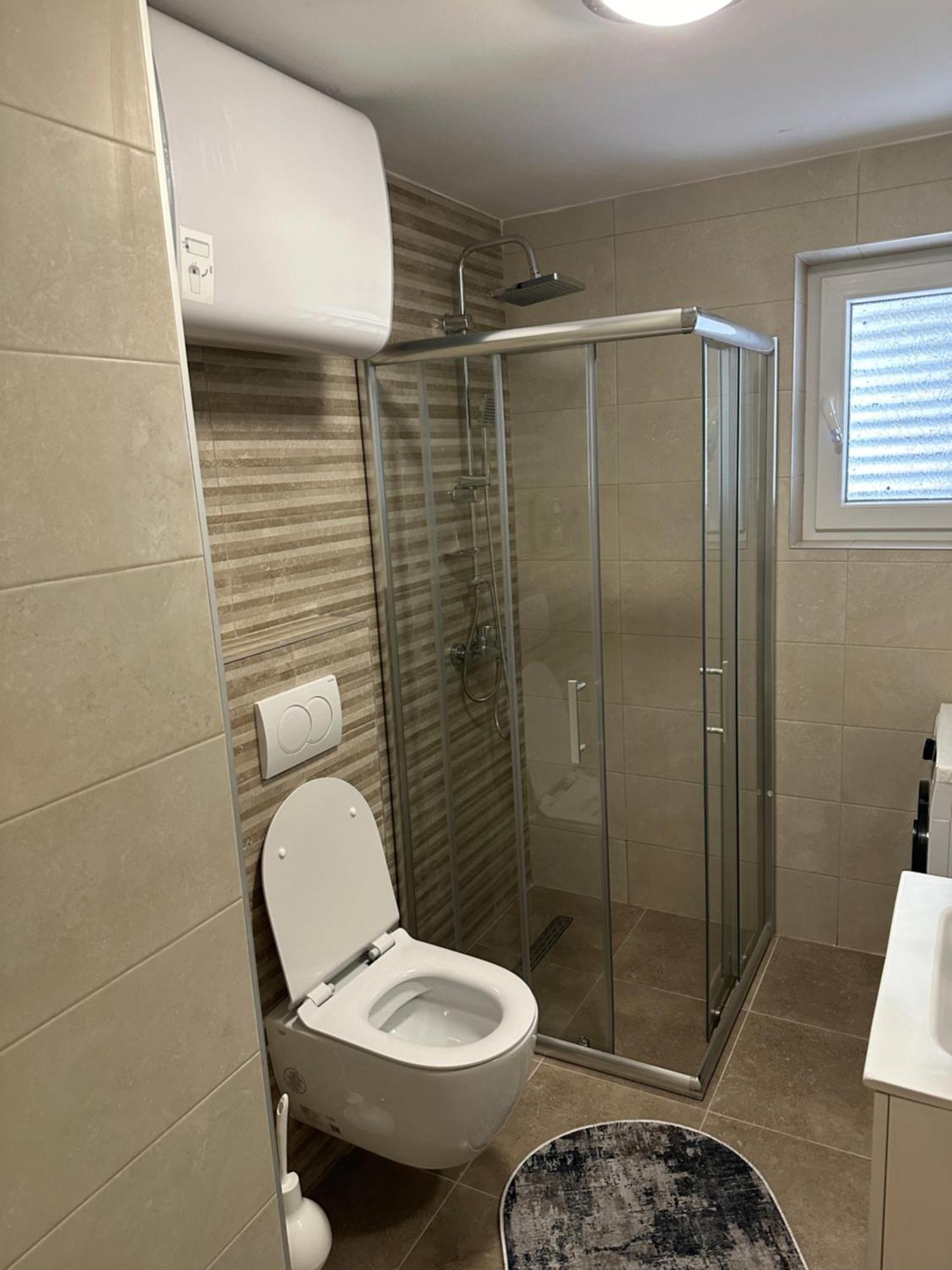 Seaside Serenity: 2-Bedroom Apartment With Boka Bay View Kotor Zewnętrze zdjęcie